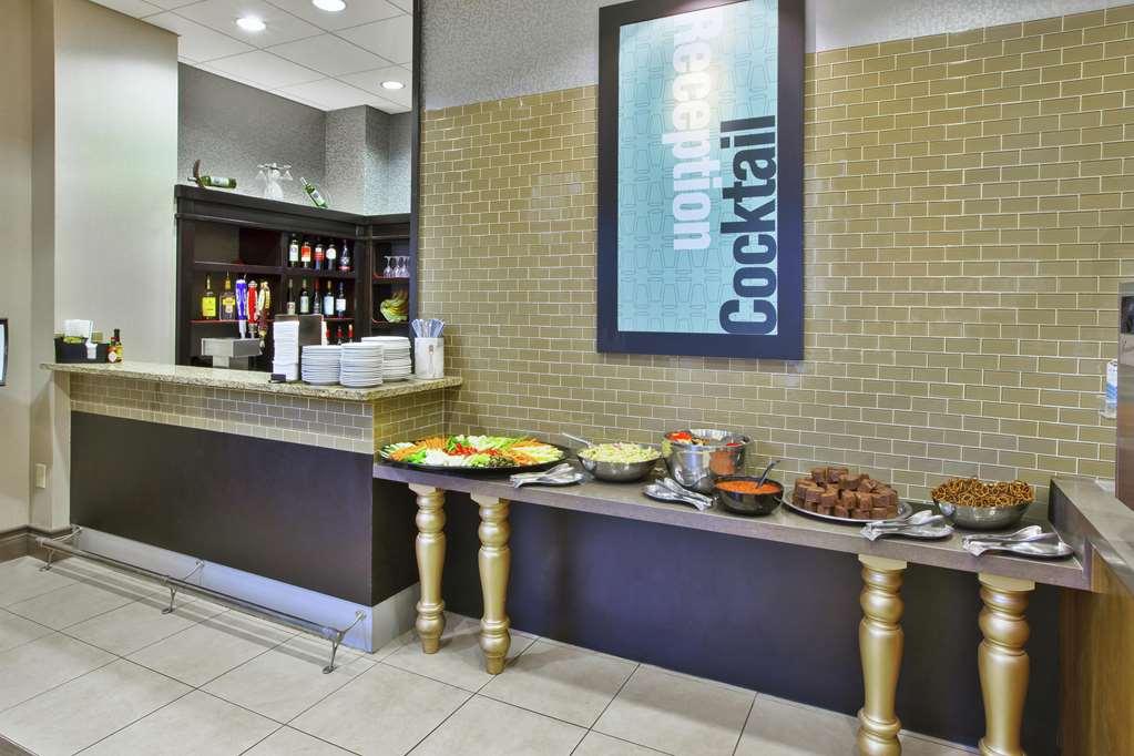 Embassy - Airport 4*