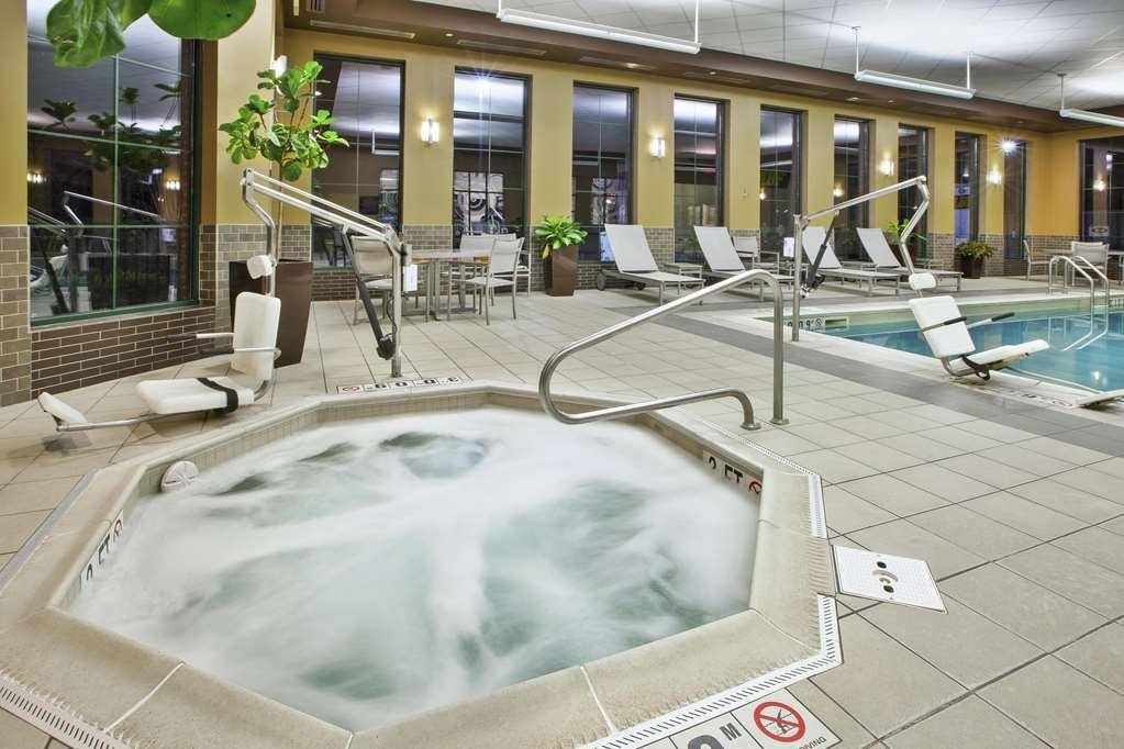 Hotel Embassy - Airport