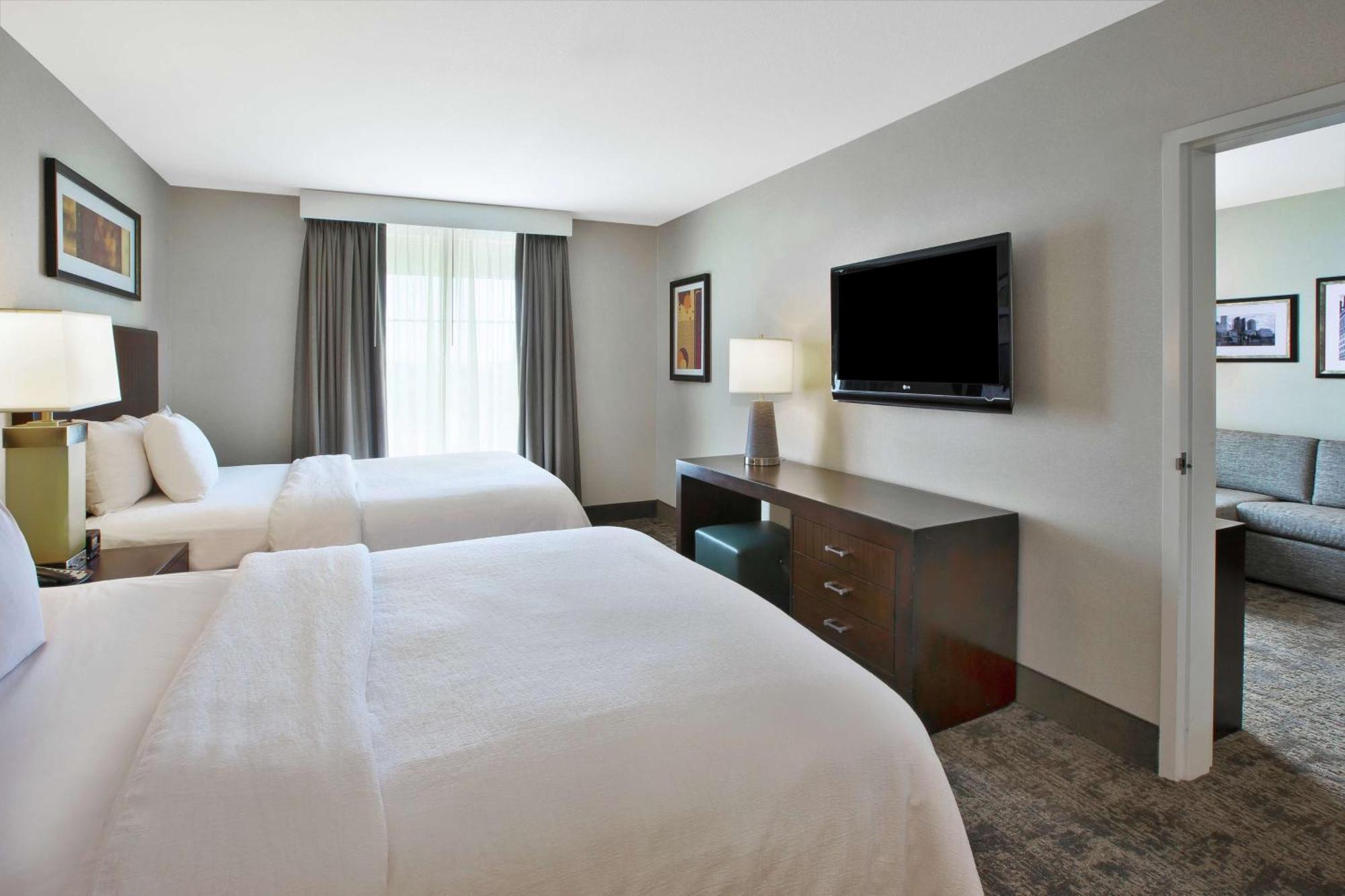 Embassy - Airport 4*