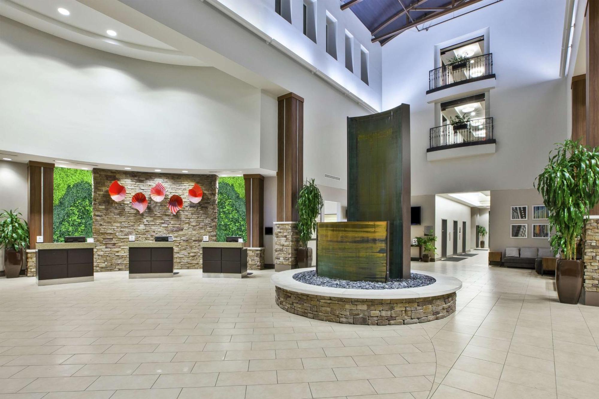 Embassy - Airport 4*